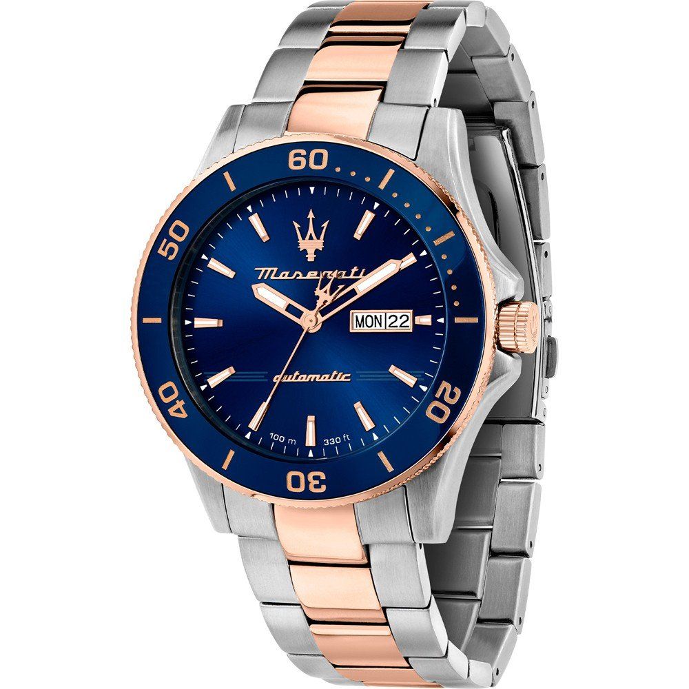 Maserati R8823100001 watch for man with a blue dial and stainless steel strap.